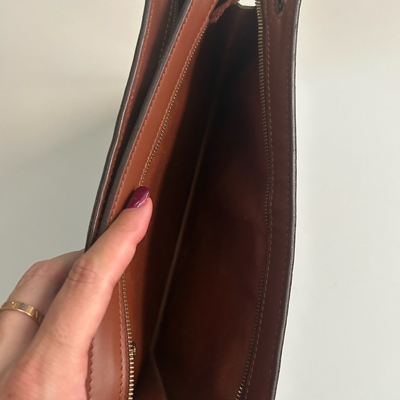 LOUIS VUITTON Monogram Enghien Clutch - Picture 8 of 15